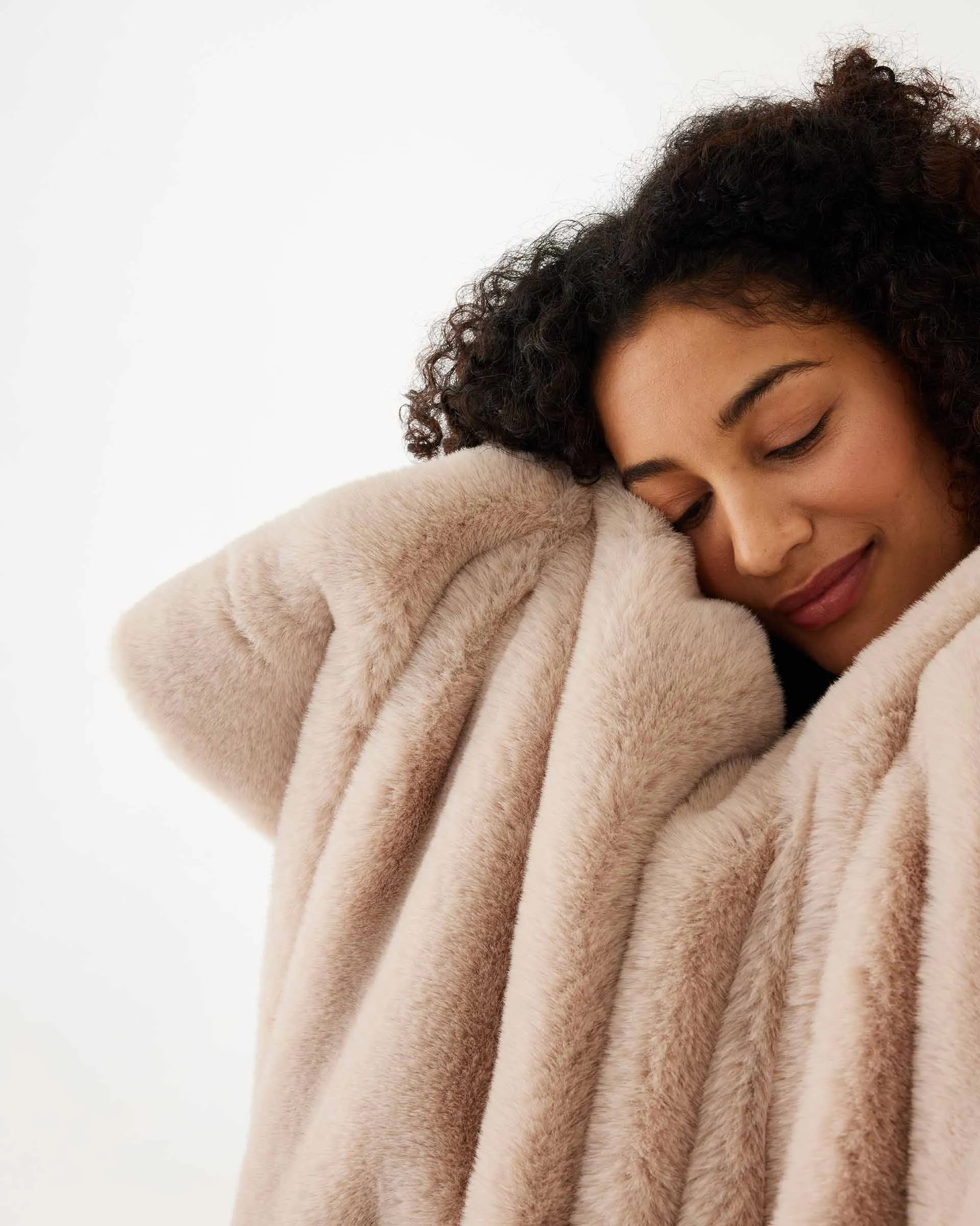 Cozy Cabin Faux Fur Blanket