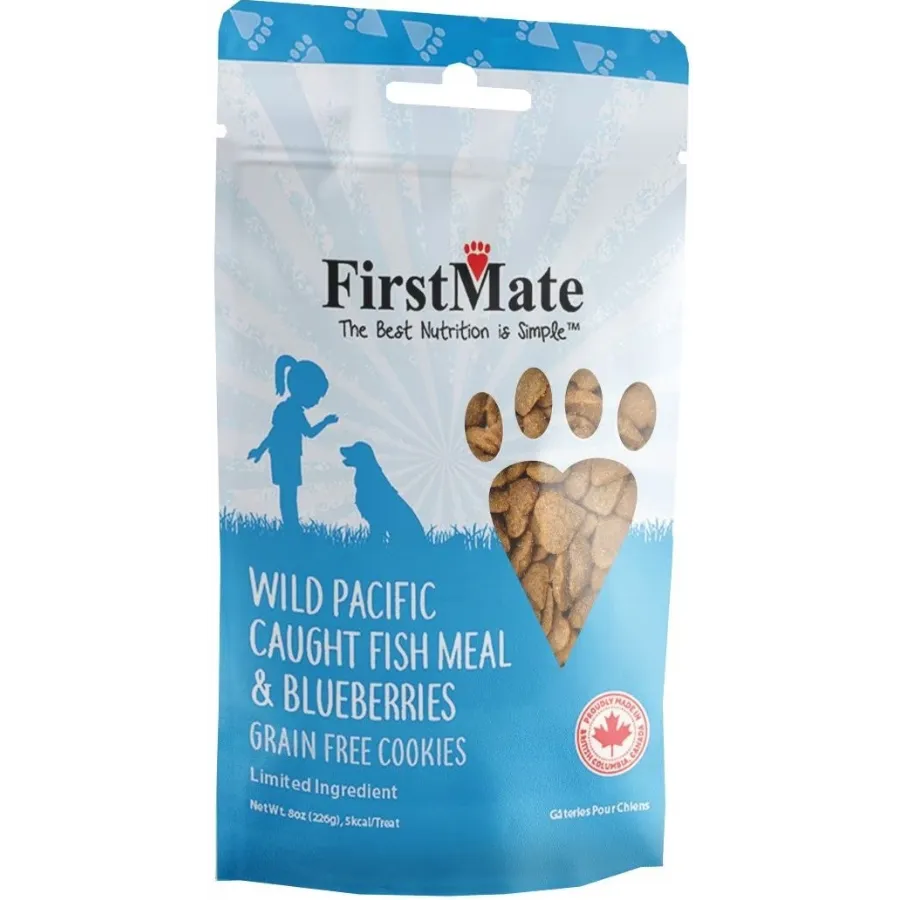 FirstMate Wild Pacific Caught Fish & Blueberry Dog Treats, 8 oz
